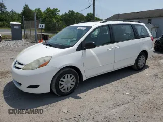2008 Toyota Sienna CE z VIN 5TDZK23CX8S108671, wystawiony jako Copart lot #60488705 z przebiegiem 119 955 mil mil oraz Szkoda całkowita • Salvage title. Historia ofert i sprzedaży dostępna na DreamBid. Obrazek 1.