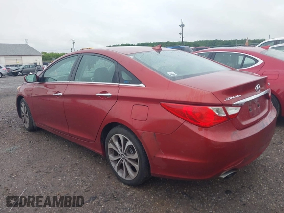 2013 Hyundai Sonata Limited with VIN 5NPEC4AB1DH799154, listed as a IAAI auction lot 42237944 with 105,188 mi miles and . Bid and sale history available at carsss.com. Image 3.