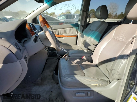 2009 Toyota Sienna XLE with VIN 5TDBK22C69S026392, listed as a Copart auction lot 48353085 with 181,630 mi miles and Salvage Title. Bid and sale history available at carsss.com. Image 7.