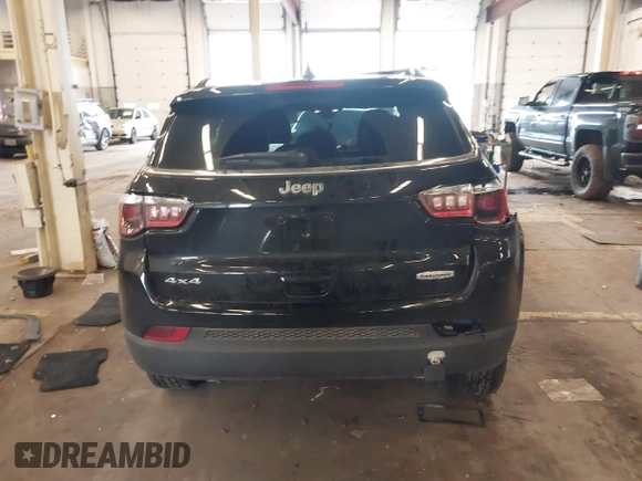 2024 Jeep Compass Latitude с VIN 3C4NJDBN3RT175331, выставлен на аукционе IAAI как лот 41933091 с пробегом 10 997 миль миль и . История ставок и продаж доступна на DreamBid. Изображение 17.