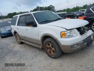 2005 Ford Expedition Eddie Bauer с VIN 1FMPU17555LA32826, выставлен на аукционе IAAI как лот 42038355 с пробегом 120 000 миль миль и . История ставок и продаж доступна на DreamBid. Изображение 1.