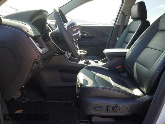 2024 GMC Terrain SLT z VIN 3GKALPEG7RL393252, wystawiony jako Copart lot #49613645 z przebiegiem 12 646 mil mil oraz Szkoda całkowita • Salvage title. Historia ofert i sprzedaży dostępna na DreamBid. Obrazek 7.