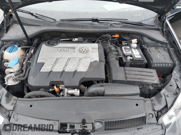 2012 Volkswagen Jetta SportWagen TDI with VIN 3VWPL7AJ3CM657816, listed as a IAAI auction lot 41473792 with 82,447 mi miles. Bid and sale history available at carsss.com. Image 10.