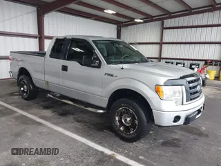 2010 Ford F-150 XL with VIN 1FTEX1E83AFC80694, listed as a IAAI auction lot 41723042 with 237,760 mi miles. Bid and sale history available at carsss.com. Image 1.