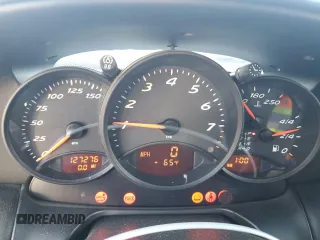 2000 Porsche Boxster z VIN WP0CA2983YU621686, wystawiony jako Copart lot #88951585 z przebiegiem 127 276 mil mil oraz Tytuł czysty. Historia ofert i sprzedaży dostępna na DreamBid. Obrazek 9.