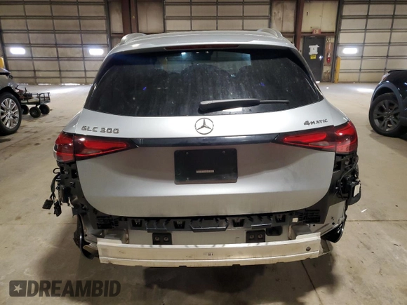 2025 Mercedes-Benz GLC 300 z VIN W1NKM4HB7SF261399, wystawiony jako Copart lot #51929455 z przebiegiem 4 788 mil mil oraz Szkoda całkowita • Salvage title. Historia ofert i sprzedaży dostępna na DreamBid. Obrazek 6.