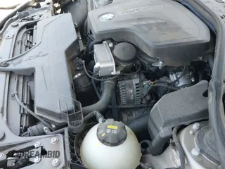 2016 BMW 3 Series 320i с VIN WBA8E1G57GNU10350, выставлен на аукционе IAAI как лот 42649591 с пробегом 51 934 миль миль и . История ставок и продаж доступна на DreamBid. Изображение 21.