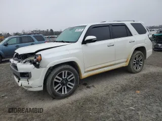 2014 Toyota 4Runner Limited z VIN JTEBU5JRXE5170282, wystawiony jako Copart lot #43941135 z przebiegiem 176 981 mil mil oraz Szkoda całkowita • Salvage title. Historia ofert i sprzedaży dostępna na DreamBid. Obrazek 1.