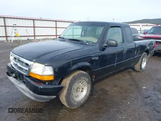 1999 Ford Ranger XLT with VIN 1FTYR14X8XPA58509, listed as a IAAI auction lot 41648097 with 164,241 mi miles. Bid and sale history available at carsss.com. Image 2.