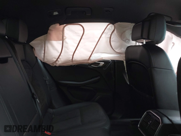 2019 Porsche Macan z VIN WP1AA2A50KLB05922, wystawiony jako IAAI lot #42013711 z przebiegiem Nie podano mil oraz . Historia ofert i sprzedaży dostępna na DreamBid. Obrazek 8.