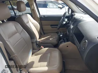 2014 Jeep Patriot High Altitude with VIN 1C4NJPFA6ED663066, listed as a IAAI auction lot 41709104 with 115,988 mi miles and . Bid and sale history available at carsss.com. Image 5.