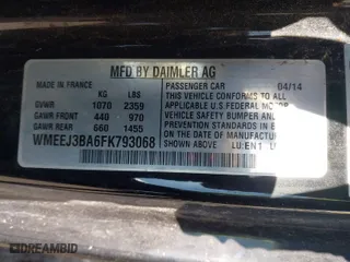 2015 Smart fortwo Passion with VIN WMEEJ3BA6FK793068, listed as a IAAI auction lot 42007847 with 42,313 mi miles. Bid and sale history available at carsss.com. Image 9.