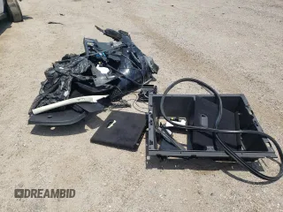 2020 Dodge Durango Pursuit z VIN 1C4RDJFG1LC286787, wystawiony jako Copart lot #62832694 z przebiegiem Nie podano mil oraz Szkoda całkowita • Salvage title. Historia ofert i sprzedaży dostępna na DreamBid. Obrazek 13.