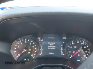 2025 Jeep Compass Latitude с VIN 3C4NJDBN9ST553240, выставлен на аукционе IAAI как лот 41806367 с пробегом 2 508 миль миль и . История ставок и продаж доступна на DreamBid. Изображение 16.