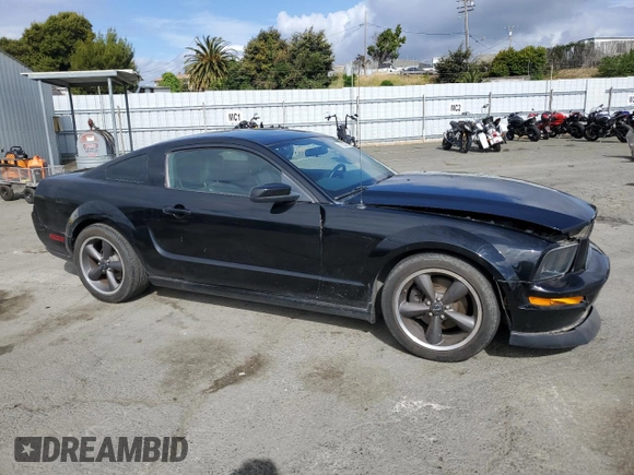 2008 Ford Mustang GT Deluxe z VIN 1ZVHT82H185162646, wystawiony jako Copart lot #51623075 z przebiegiem 106 896 mil mil oraz Szkoda całkowita • Salvage title. Historia ofert i sprzedaży dostępna na DreamBid. Obrazek 4.