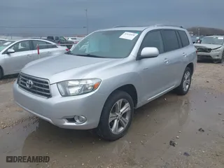 2009 Toyota Highlander Sport with VIN JTEES43A892149040, listed as a IAAI auction lot 42051030 with 175,983 mi miles. Bid and sale history available at carsss.com. Image 2.