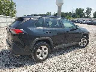 2019 Toyota RAV4 Hybrid LE with VIN 2T3MWRFV7KW007534, listed as a Copart auction lot 64641635 with 137,603 mi miles and Clean title. Bid and sale history available at DreamBid. Image 3.