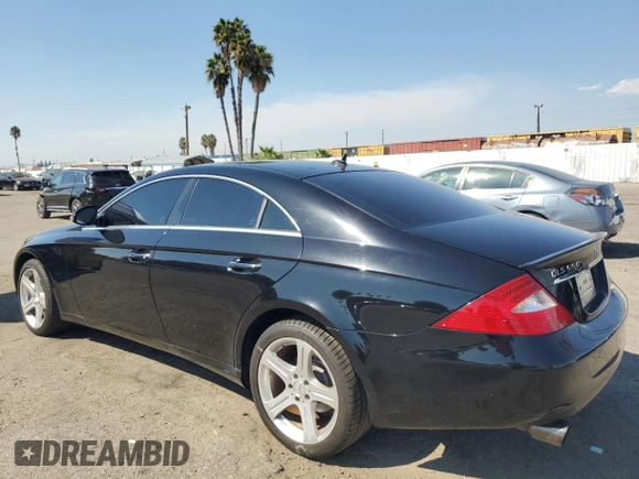 2007 Mercedes-Benz CLS-Class 5.5L with VIN WDDDJ72X17A083837, listed as a Copart auction lot 74591864 with 128,979 mi miles and Clean Title. Bid and sale history available at carsss.com. Image 2.