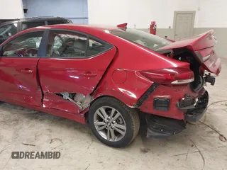 2018 Hyundai Elantra SEL z VIN KMHD84LF1JU684189, wystawiony jako IAAI lot #41854963 z przebiegiem 23 807 mil mil oraz . Historia ofert i sprzedaży dostępna na DreamBid. Obrazek 16.