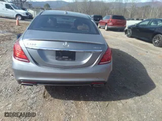 2015 Mercedes-Benz S-Class S 550 with VIN WDDUG8FB5FA167175, listed as a IAAI auction lot 41716327 with 119,745 mi miles. Bid and sale history available at carsss.com. Image 16.