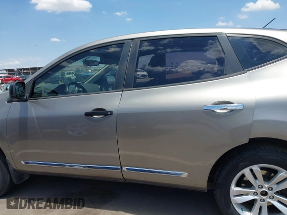 2012 Nissan Rogue S with VIN JN8AS5MV7CW708138, listed as a IAAI auction lot 42642301 with 121,296 mi miles and . Bid and sale history available at DreamBid. Image 15.
