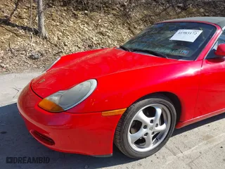 2000 Porsche Boxster with VIN WP0CA2982YU622019, listed as a IAAI auction lot 41983172 with 117,575 mi miles. Bid and sale history available at carsss.com. Image 13.
