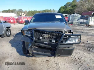2005 Ford F-150 XLT with VIN 1FTPX12555NB05846, listed as a IAAI auction lot 41857253 with 226,219 mi miles. Bid and sale history available at carsss.com. Image 11.