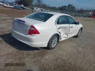 2012 Ford Fusion SEL z VIN 3FAHP0JAXCR412569, wystawiony jako IAAI lot #41420304 z przebiegiem 174 369 mil mil oraz . Historia ofert i sprzedaży dostępna na DreamBid. Obrazek 4.