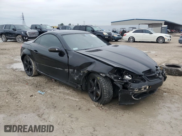 2006 Mercedes-Benz SLK 280 z VIN WDBWK54F06F106825, wystawiony jako Copart lot #88757115 z przebiegiem 71 383 mil mil oraz Szkody całkowita. Historia ofert i sprzedaży dostępna na DreamBid. Obrazek 4.