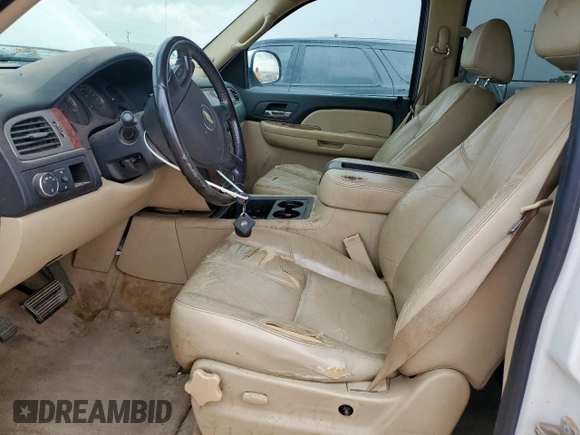 2008 Chevrolet Suburban 2LT with VIN 3GNFC16098G119713, listed as a Copart auction lot 62427785 with 278,656 mi miles and Clean title. Bid and sale history available at DreamBid. Image 7.