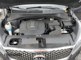 2016 Kia Sorento SX z VIN 5XYPKDA51GG152979, wystawiony jako Copart lot #57942165 z przebiegiem 189 283 mil mil oraz Szkoda całkowita • Salvage title. Historia ofert i sprzedaży dostępna na DreamBid. Obrazek 12.