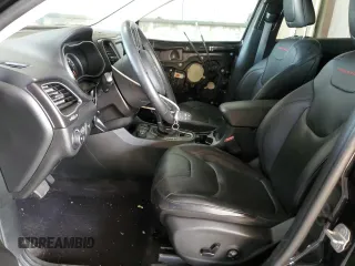 2019 Jeep Cherokee Trailhawk Elite с VIN 1C4PJMBN6KD177840, выставлен на аукционе Copart как лот 69418864 с пробегом 72 310 миль миль и Списание • Salvage title. История ставок и продаж доступна на DreamBid. Изображение 7.