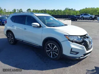 2020 Nissan Rogue SL with VIN 5N1AT2MT4LC793085, listed as a IAAI auction lot 41961095 with 61,774 mi miles. Bid and sale history available at carsss.com. Image 1.