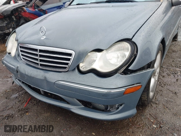 2006 Mercedes-Benz C 230 Sport with VIN WDBRF52H86A833794, listed as a IAAI auction lot 41564751 with 132,857 mi miles and . Bid and sale history available at carsss.com. Image 6.