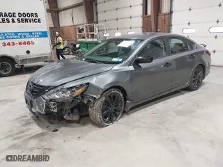 2018 Nissan Altima 2.5 SV with VIN 1N4AL3AP5JC470135, listed as a IAAI auction lot 41801045 with 122,452 mi miles. Bid and sale history available at carsss.com. Image 17.