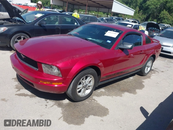 2006 Ford Mustang Standard with VIN 1ZVFT80N565169967, listed as a IAAI auction lot 42632504 with 168,239 mi miles and . Bid and sale history available at DreamBid. Image 2.