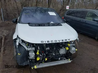 2021 Land Rover Discovery Sport S R-Dynamic with VIN SALCT2FX1MH898550, listed as a IAAI auction lot 41429948 with 89,611 mi miles. Bid and sale history available at carsss.com. Image 12.