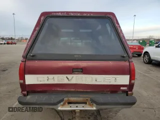 1996 Chevrolet Silverado 1500 with VIN 1GCEC14MXTZ216468, listed as a Copart auction lot 44138675 with 199,527 mi miles and Clean Title. Bid and sale history available at DreamBid. Image 6.