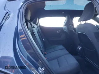 2021 Polestar 2 Launch Edition z VIN LPSED3KAXML018388, wystawiony jako Copart lot #87899305 z przebiegiem 68 000 mil mil oraz Tytuł czysty. Historia ofert i sprzedaży dostępna na DreamBid. Obrazek 10.