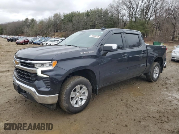 2022 Chevrolet Silverado 1500 LT with VIN 1GCUDDED2NZ537092, listed as a Copart auction lot 49400215 with 47,184 mi miles and Salvage Title. Bid and sale history available at DreamBid. Image 1.