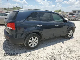 2012 Kia Sorento LX with VIN 5XYKT3A60CG254522, listed as a Copart auction lot 60502934 with 132,669 mi miles and Clean Title. Bid and sale history available at carsss.com. Image 3.
