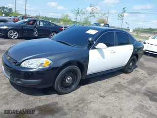 2012 Chevrolet Impala Police Police with VIN 2G1WD5E31C1161764, listed as a IAAI auction lot 41918458 with 88,066 mi miles. Bid and sale history available at carsss.com. Image 17.