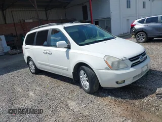2006 Kia Sedona LX with VIN KNDMB233666102499, listed as a IAAI auction lot 41811574 with Not Provided miles. Bid and sale history available at carsss.com. Image 1.