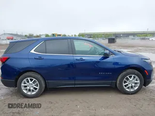 2022 Chevrolet Equinox LT z VIN 3GNAXKEV0NL299751, wystawiony jako IAAI lot #42190371 z przebiegiem 15 448 mil mil oraz . Historia ofert i sprzedaży dostępna na DreamBid. Obrazek 13.