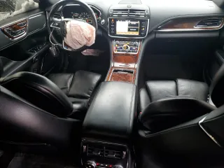 2017 Lincoln Continental Reserve with VIN 1LN6L9NP9H5626667, listed as a Copart auction lot 85807834 with 95,754 mi miles and Salvage title. Bid and sale history available at DreamBid. Image 8.