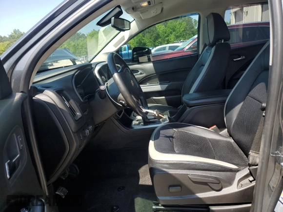 2017 Chevrolet Colorado 4WD LT z VIN 1GCGTCEN3H1243030, wystawiony jako Copart lot #52373095 z przebiegiem 146 632 mil mil oraz Szkoda całkowita • Salvage title. Historia ofert i sprzedaży dostępna na DreamBid. Obrazek 7.