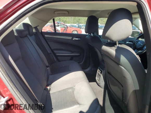 2019 Chrysler 300 Touring with VIN 2C3CCAAG5KH747277, listed as a Copart auction lot 51657985 with 97,596 mi miles and Salvage Title. Bid and sale history available at carsss.com. Image 10.