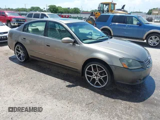 2005 Nissan Altima S with VIN 1N4AL11D85N465726, listed as a IAAI auction lot 42329177 with 230,000 mi miles and . Bid and sale history available at DreamBid. Image 1.