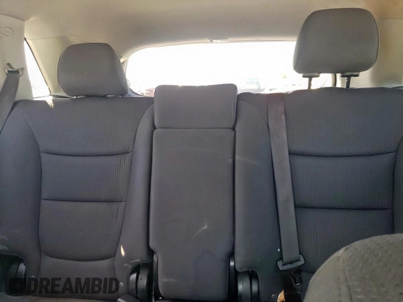 2011 Kia Sorento LX with VIN 5XYKT3A1XBG144869, listed as a Copart auction lot 52921865 with 186,896 mi miles and Salvage Title. Bid and sale history available at carsss.com. Image 10.