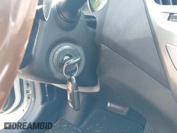 2013 Hyundai Veloster RE:MIX with VIN KMHTC6AD4DU173426, listed as a IAAI auction lot 42551270 with 91,560 mi miles and . Bid and sale history available at DreamBid. Image 11.